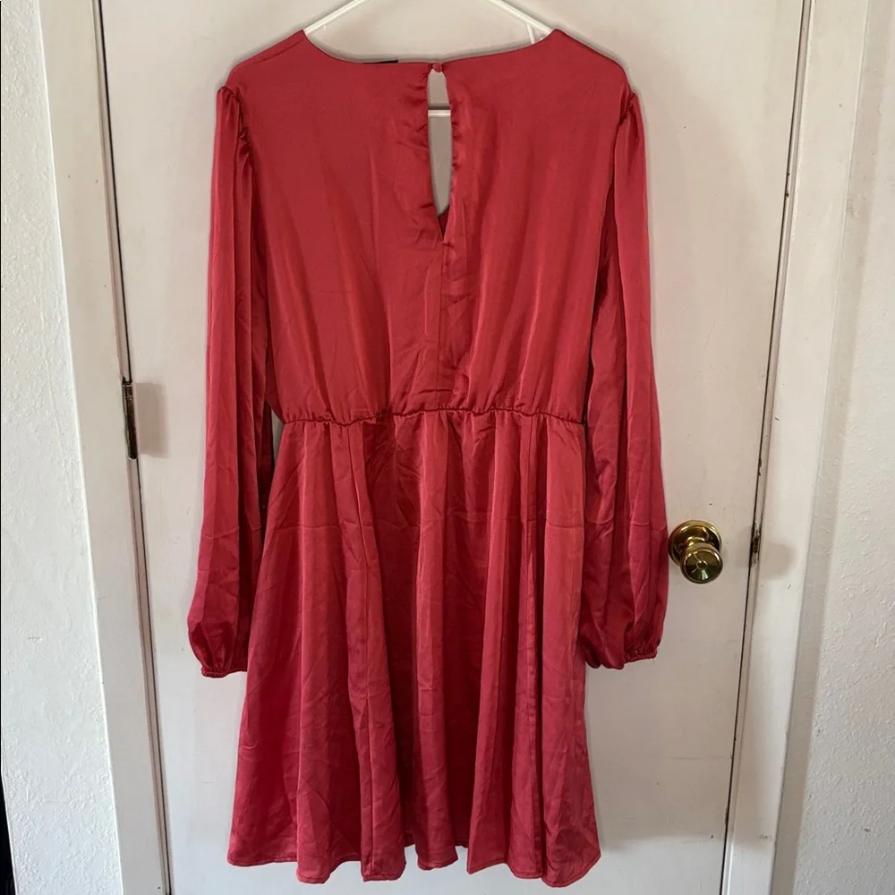 Torrid Size 2 dark rose satin texture long sleeve v-neck dress - Picture 10 of 11